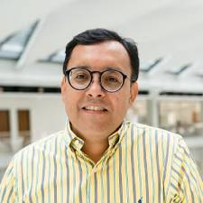 Dr. Navid B Saleh